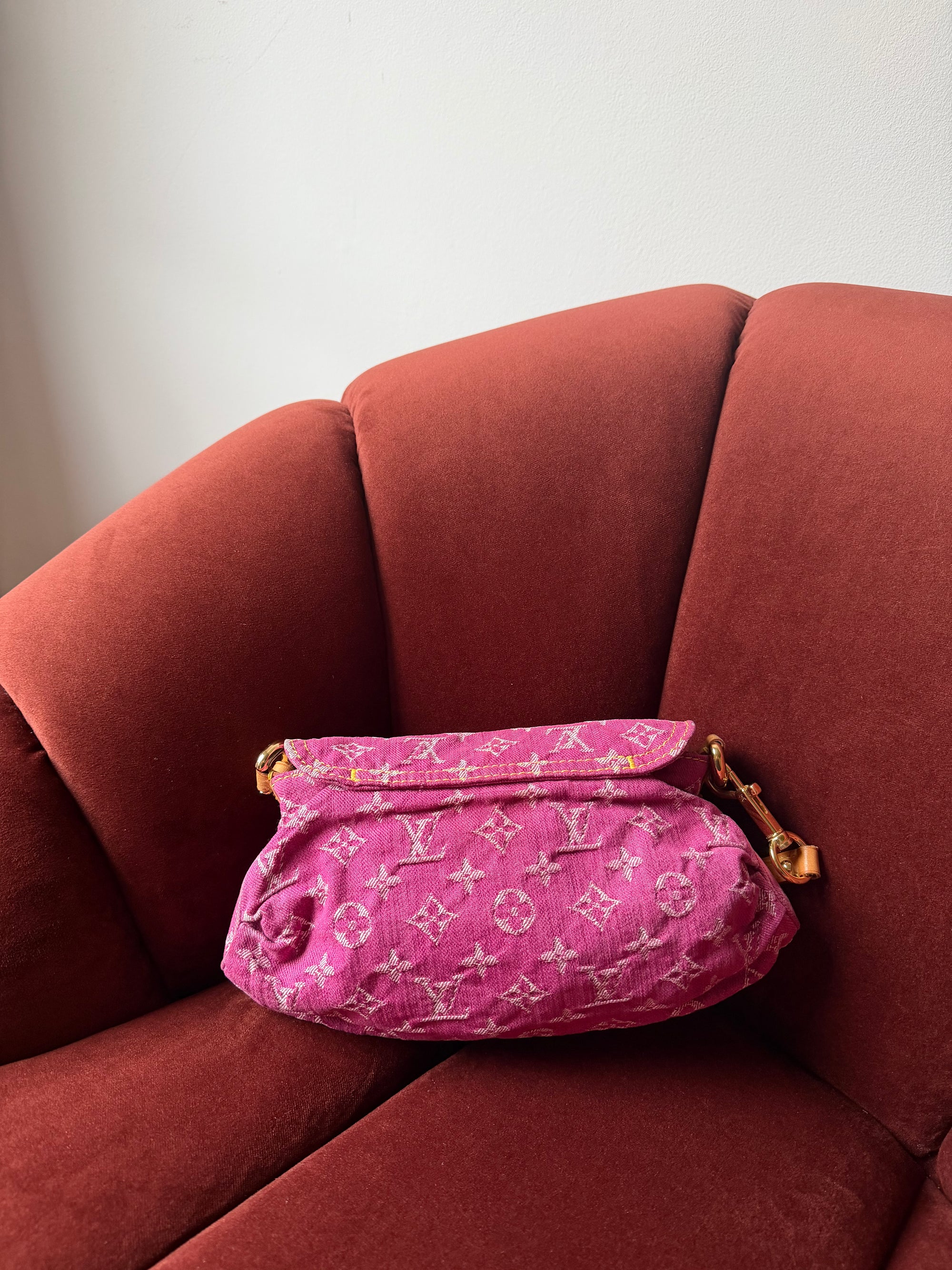 Louis Vuitton Pink Denim Monogram Pleaty (2006)