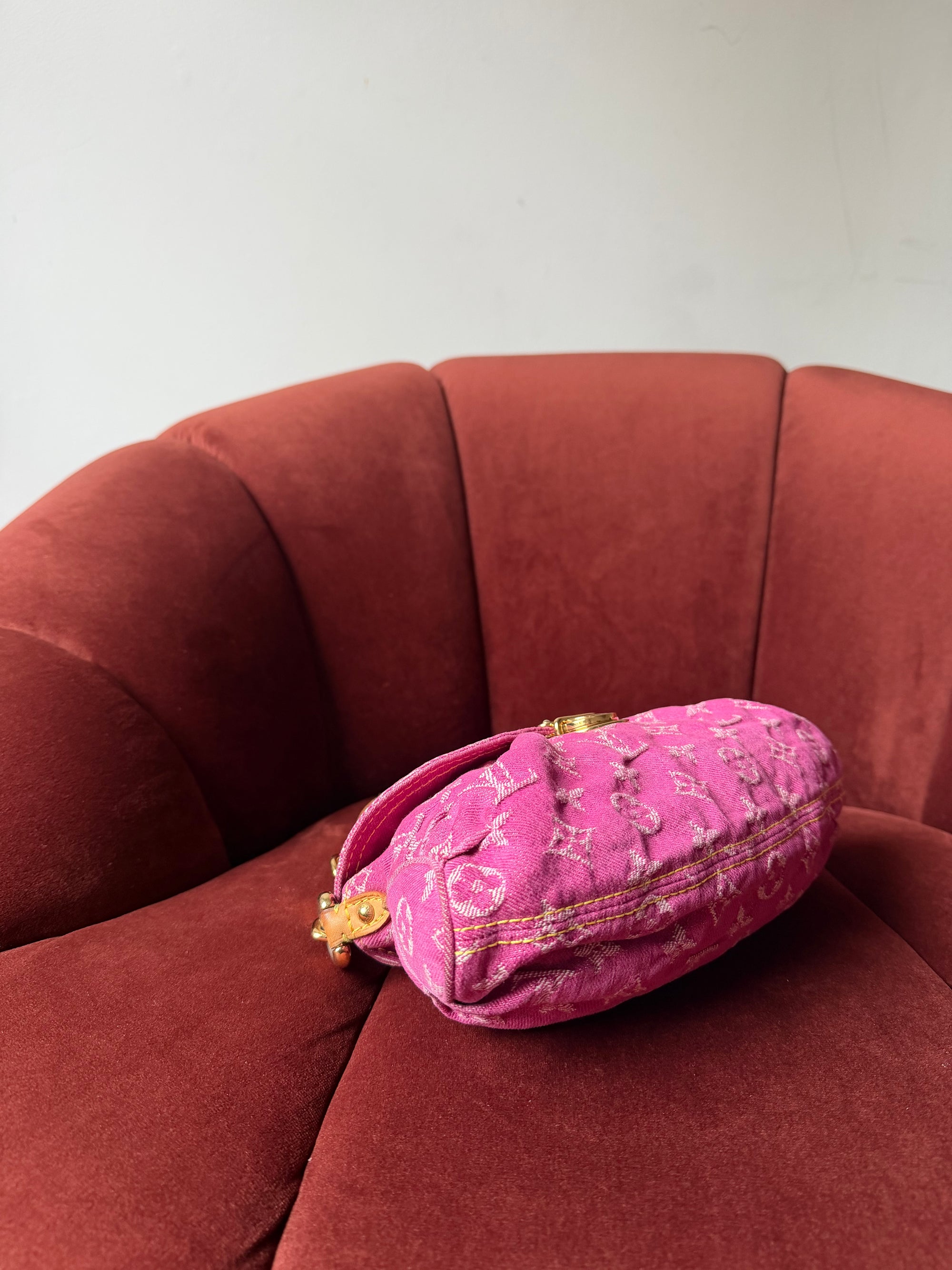 Louis Vuitton Pink Denim Monogram Pleaty (2006)