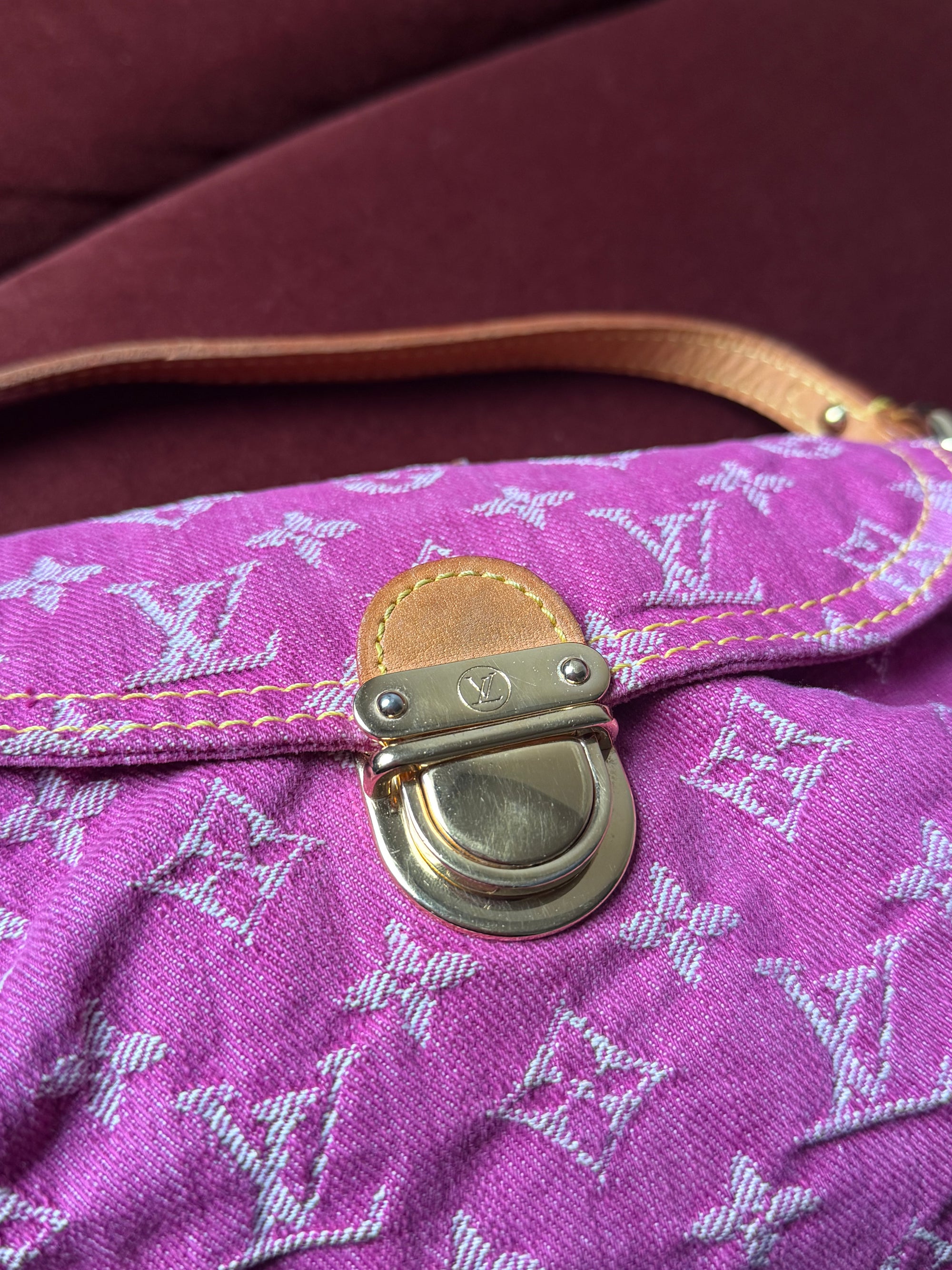 Louis Vuitton Pink Denim Monogram Pleaty (2006)
