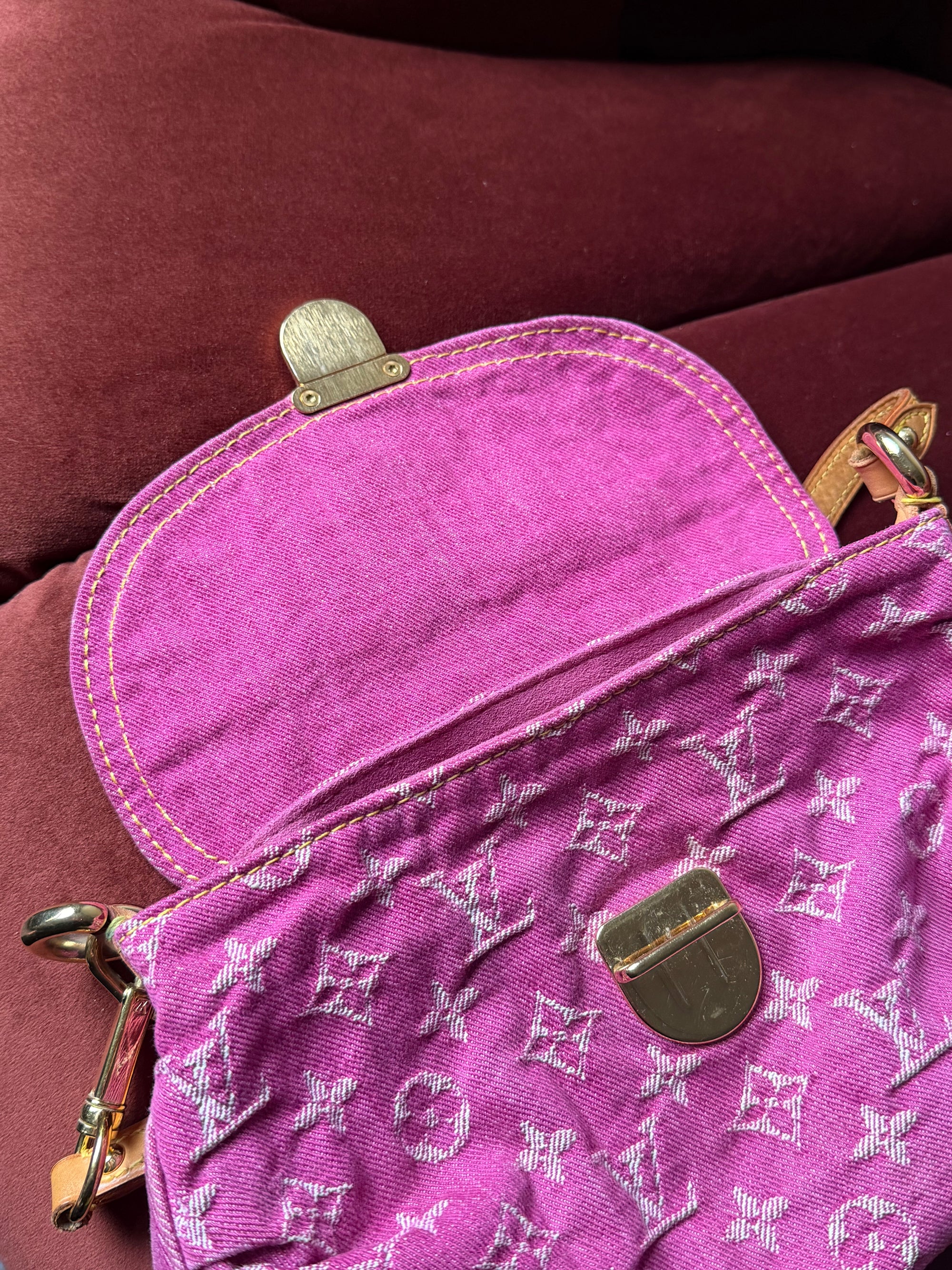 Louis Vuitton Pink Denim Monogram Pleaty (2006)