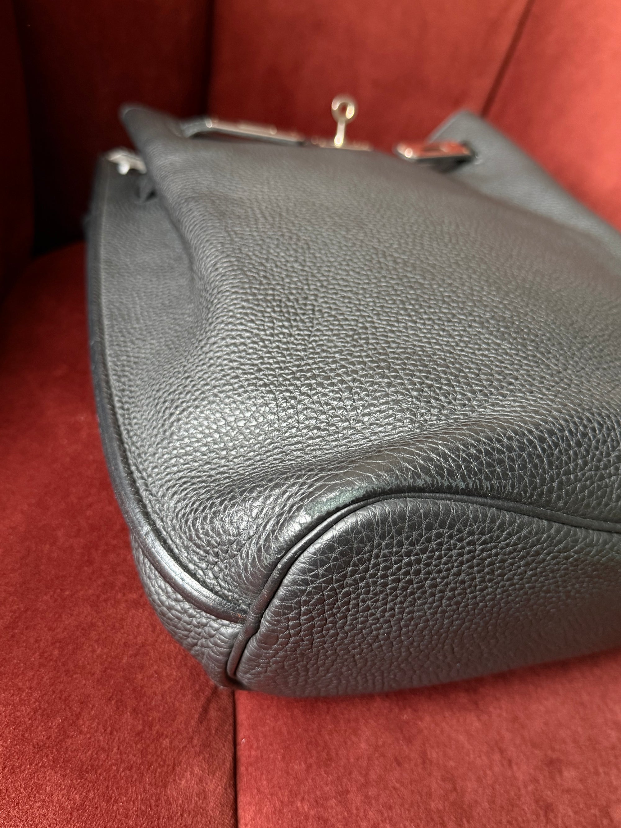 Hermès So Kelly 22 In Black Togo (2013)