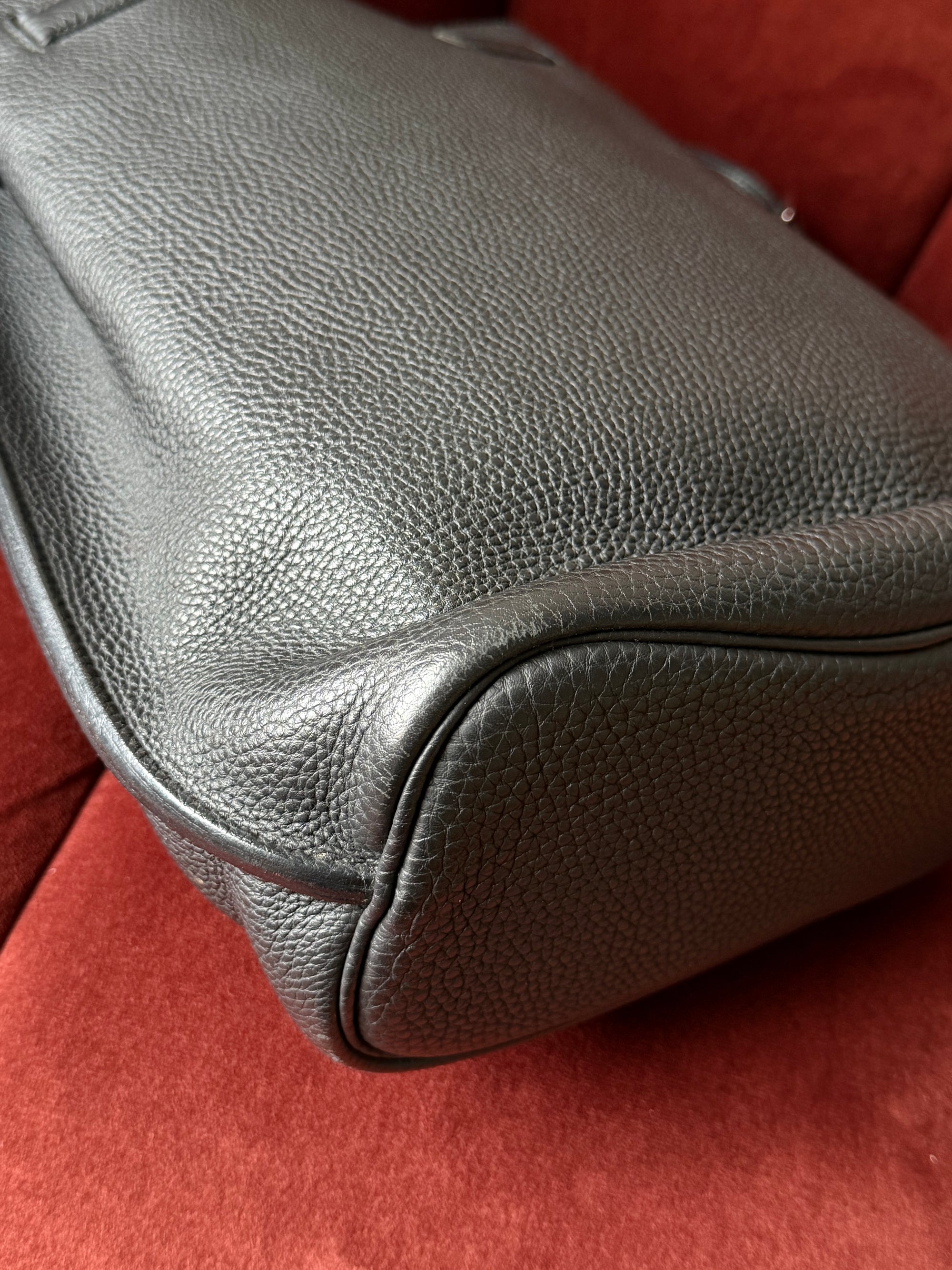 Hermès So Kelly 22 In Black Togo (2013)
