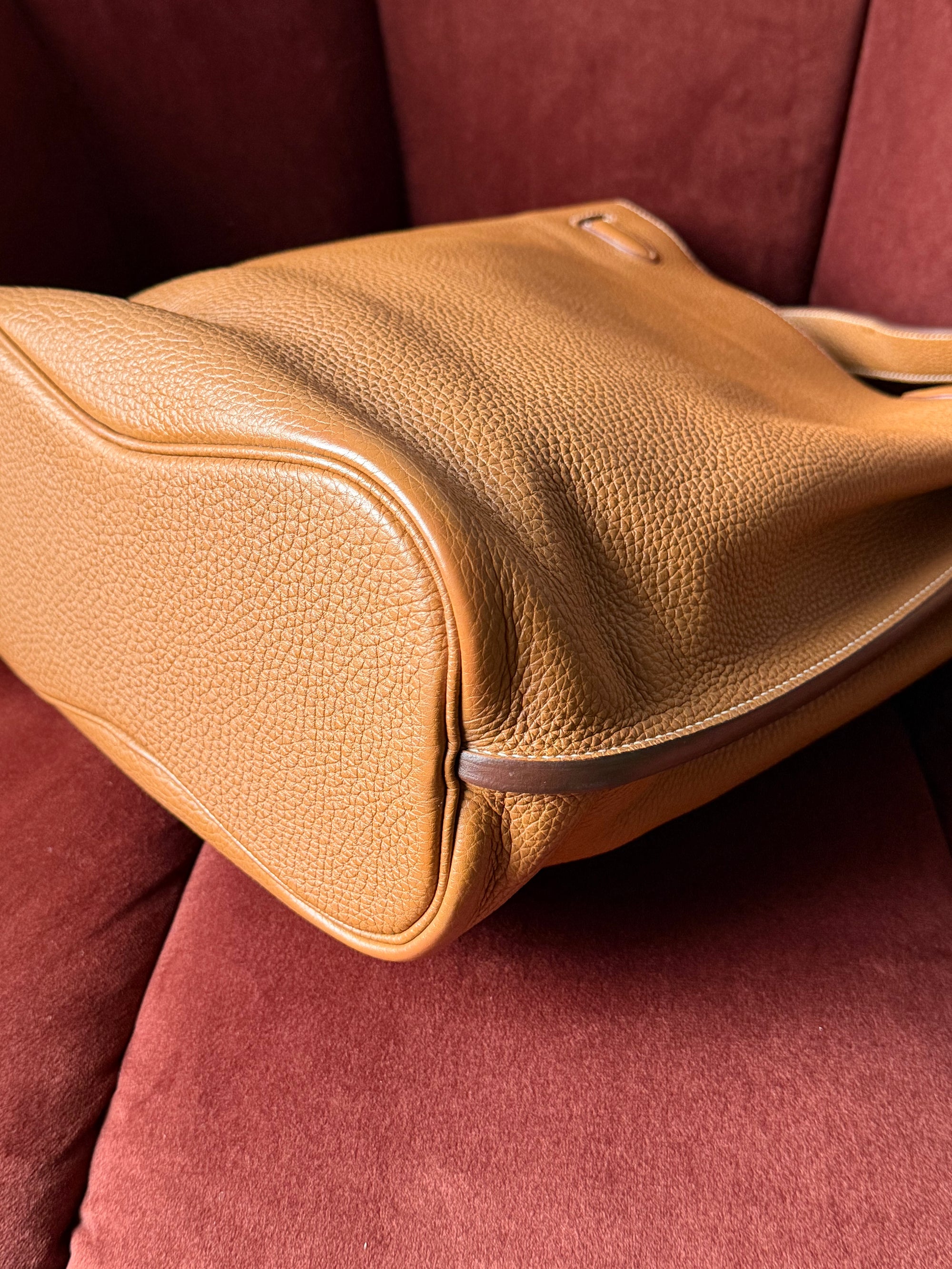 Hermès So Kelly 26 In Gold Togo (2011)