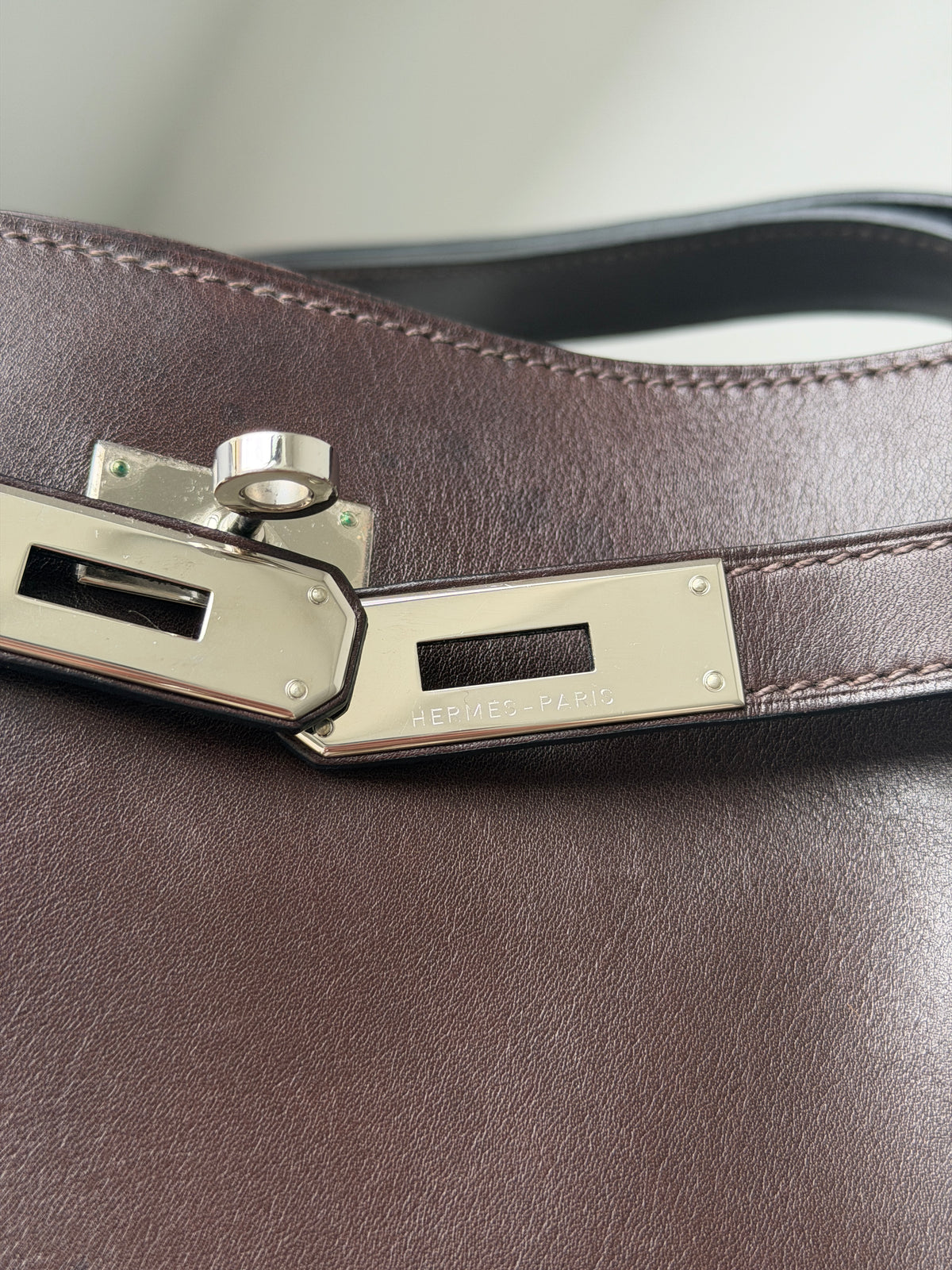 Hermès So Kelly 26 In Ebene Evercalf (2008)