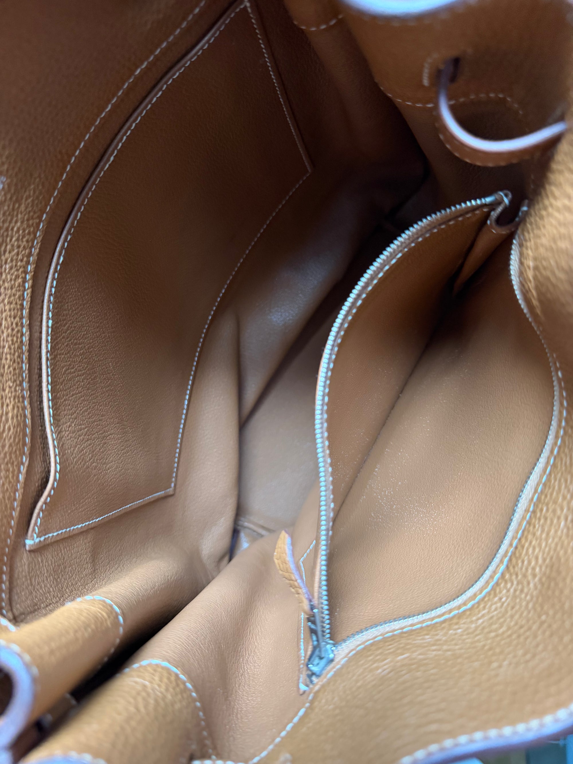 Hermès So Kelly 26 In Gold Togo (2011)
