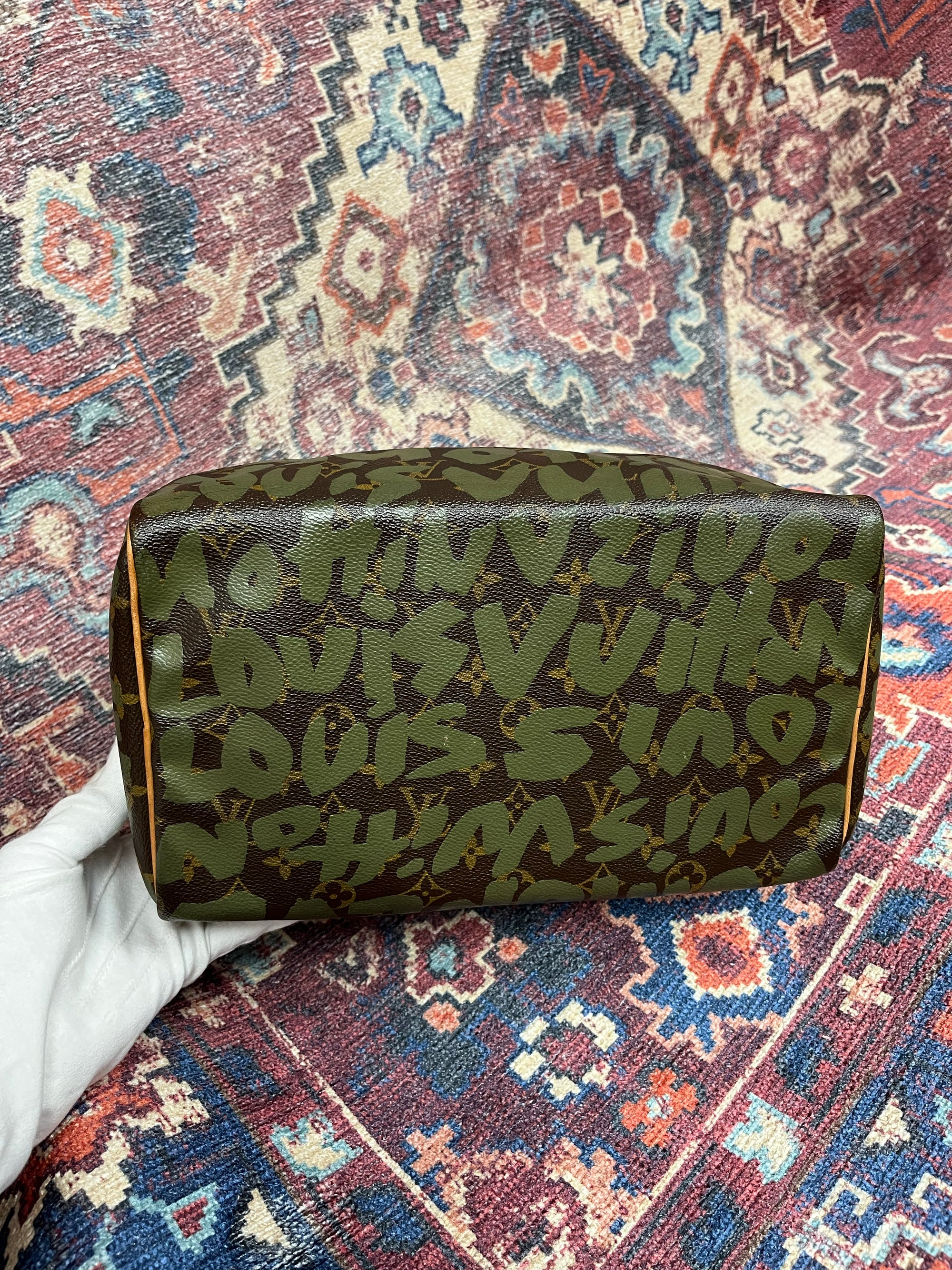 Louis Vuitton x Stephen Sprouse Khaki Graffiti Speedy 30 (2001)