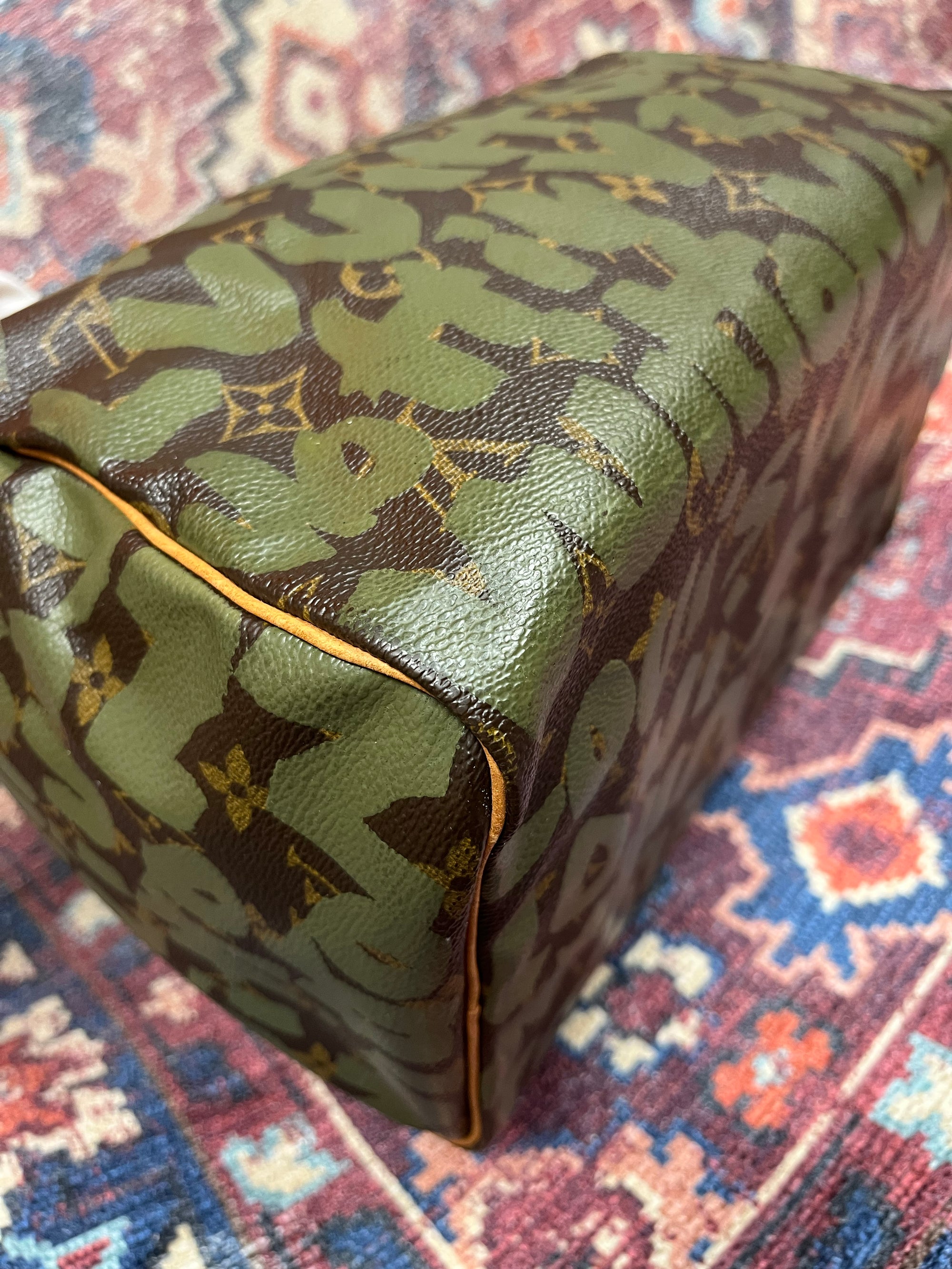 Louis Vuitton x Stephen Sprouse Khaki Graffiti Speedy 30 (2001)