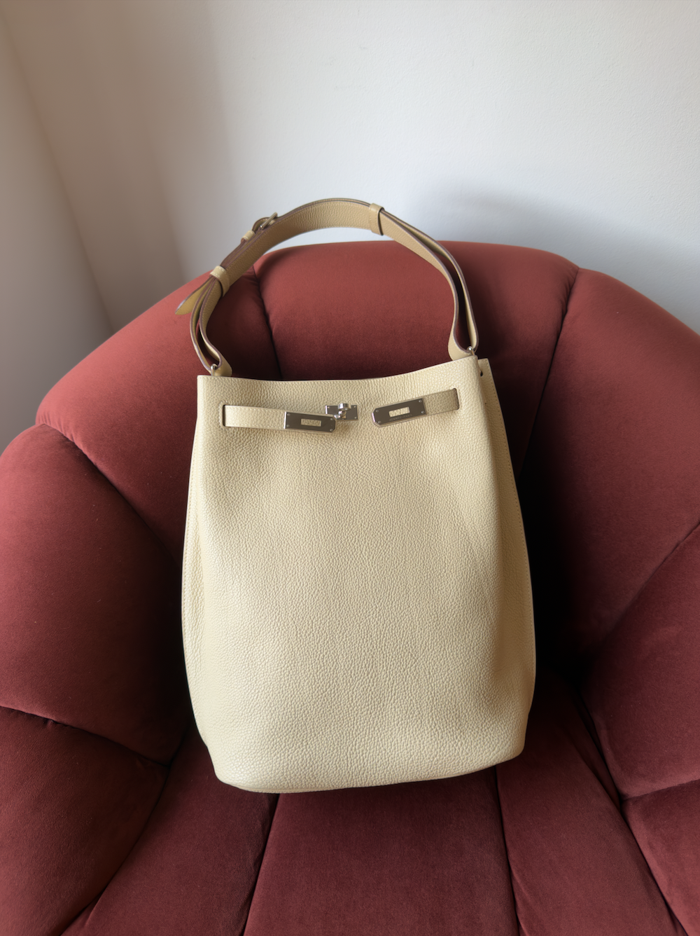 *ON HOLD* Hermès So Kelly 26 In Parchemin Togo (2009)